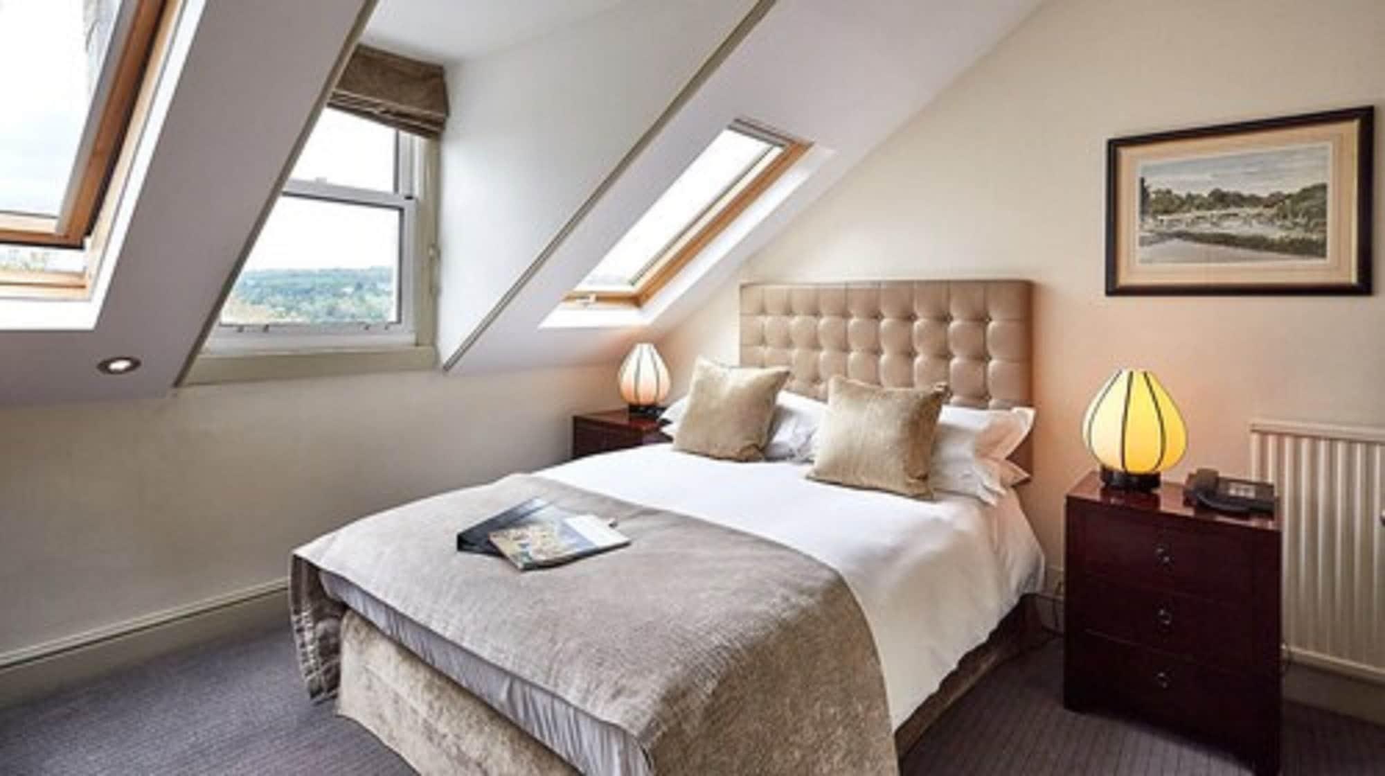 Dorian House Boutique B&B - Free Parking! Bath Luaran gambar A bedroom at the hotel