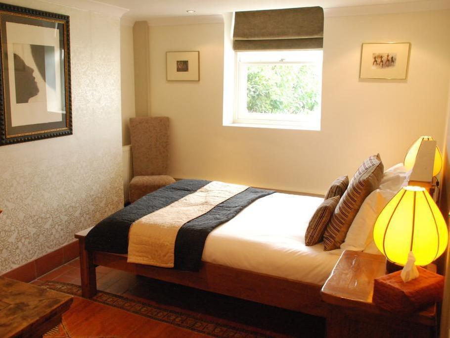 Dorian House Boutique B&B - Free Parking! Bath Luaran gambar A bedroom at the hotel